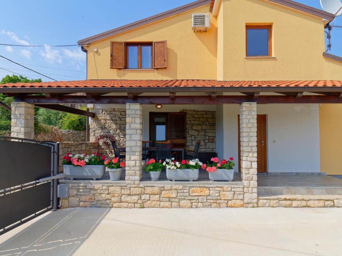 Apartment Larissa By Rent Istria Višnjan المظهر الخارجي الصورة